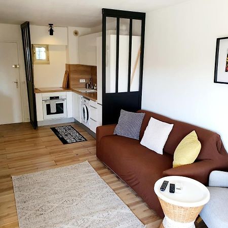Bel Appartement A 50M De La Plage, 2 Pieces Climatisees, Parking Prive Antibes Exterior photo